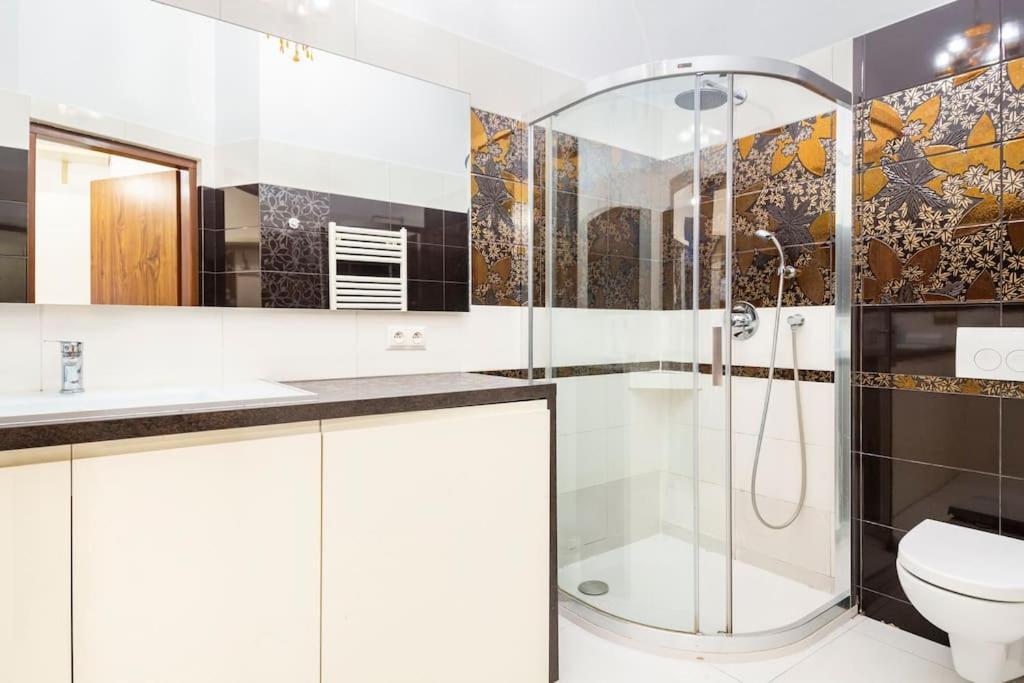 Florianska Glamour Apartments คราคูฟ ภายนอก รูปภาพ