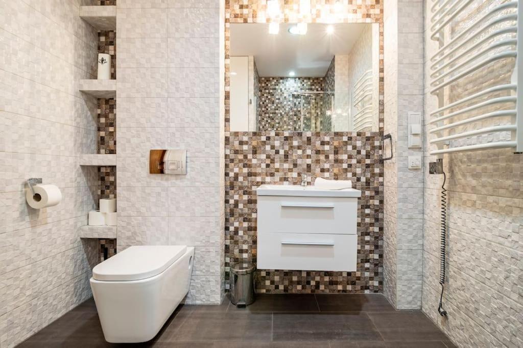 Florianska Glamour Apartments คราคูฟ ภายนอก รูปภาพ